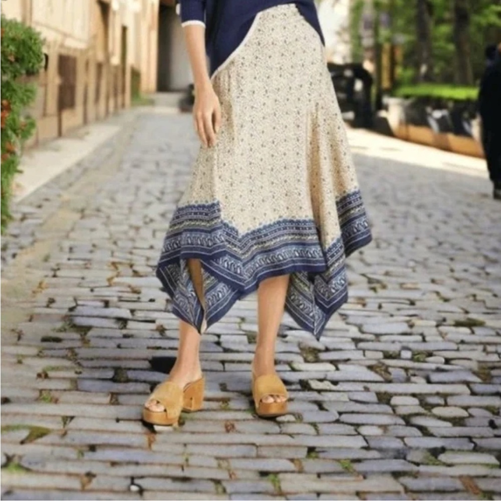 NWOT Veronica Beard Cream and White Skirt 8